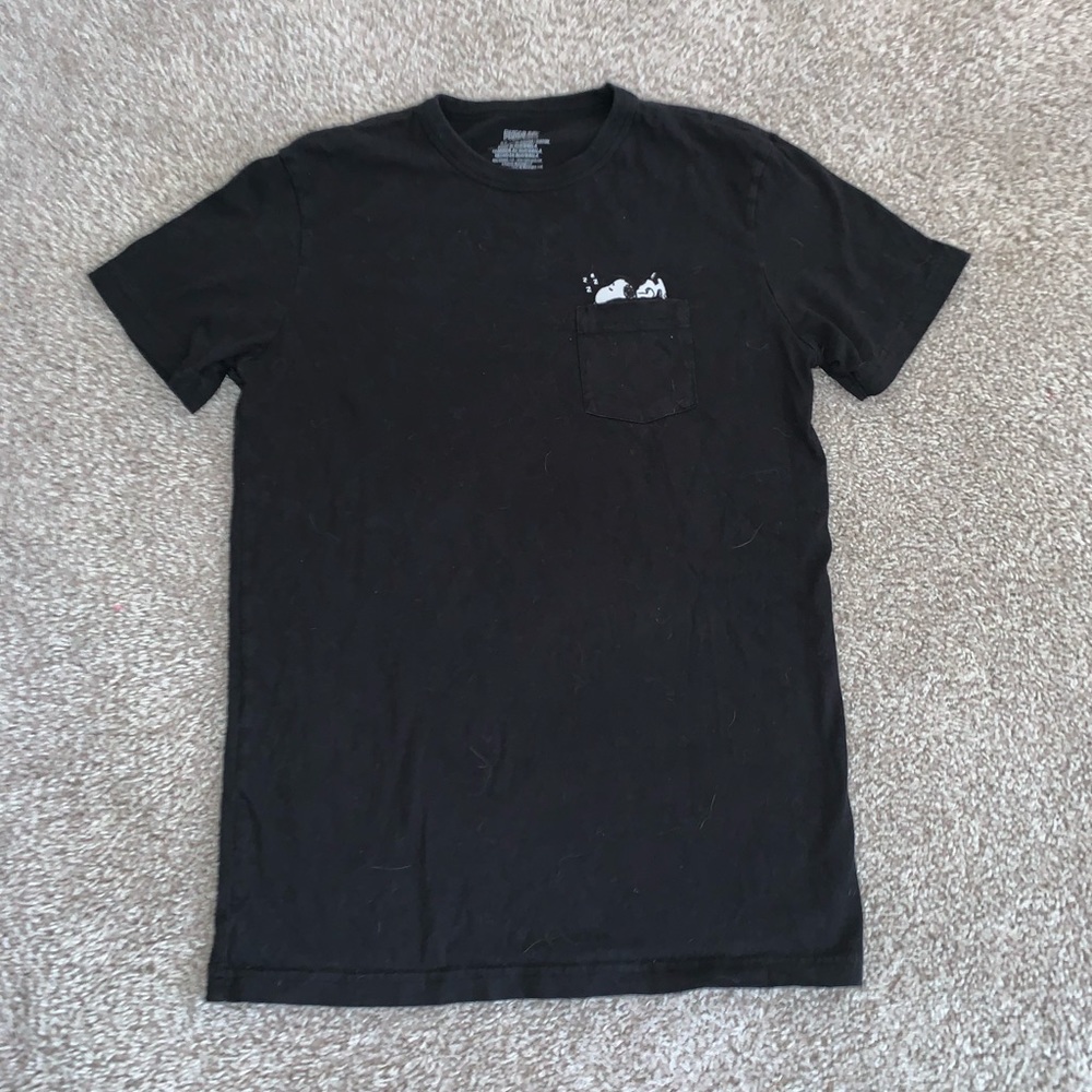 American Eagle t shirt